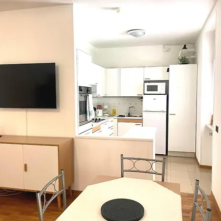 Apartment Campione - Garda Wind 2 Bedrooms *