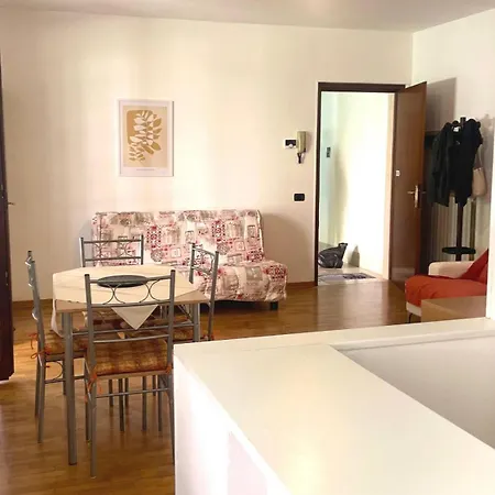 Apartment Campione - Garda Wind 2 Bedrooms Campione del Garda