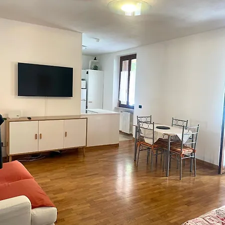 Campione - Garda Wind 2 Bedrooms Lägenhet